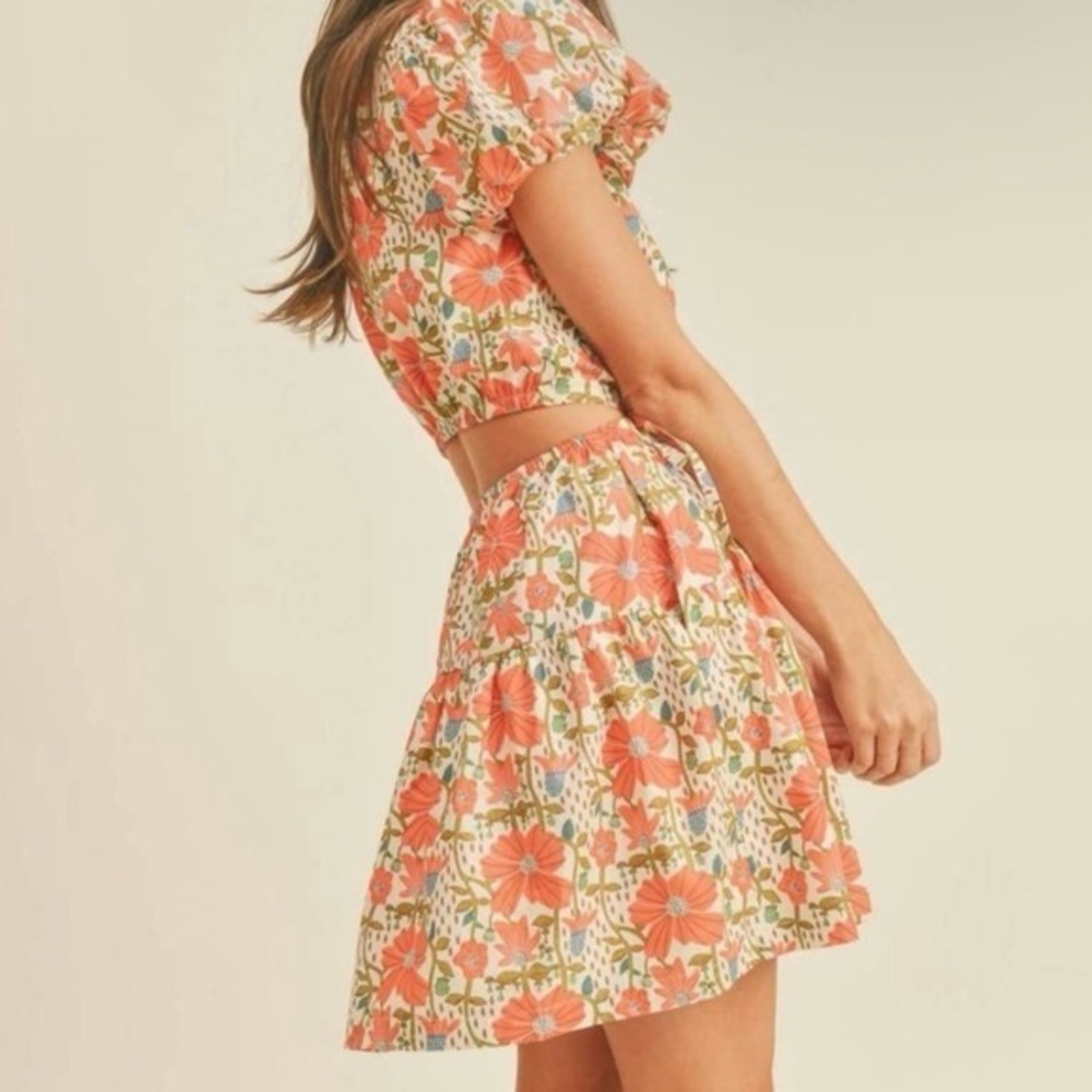 Sundress Sundress
